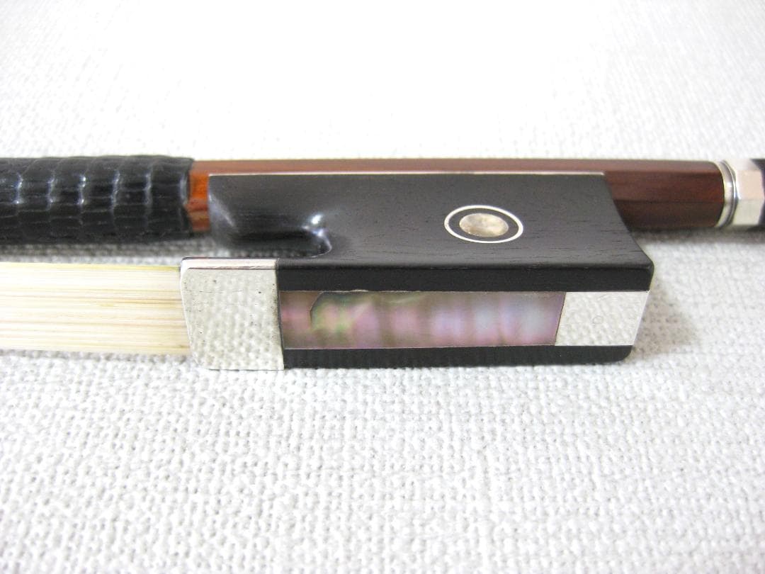 【上級分数弓3/4】 サルトリーモデル バイオリン弓 フェルナンブコ・銀黒檀