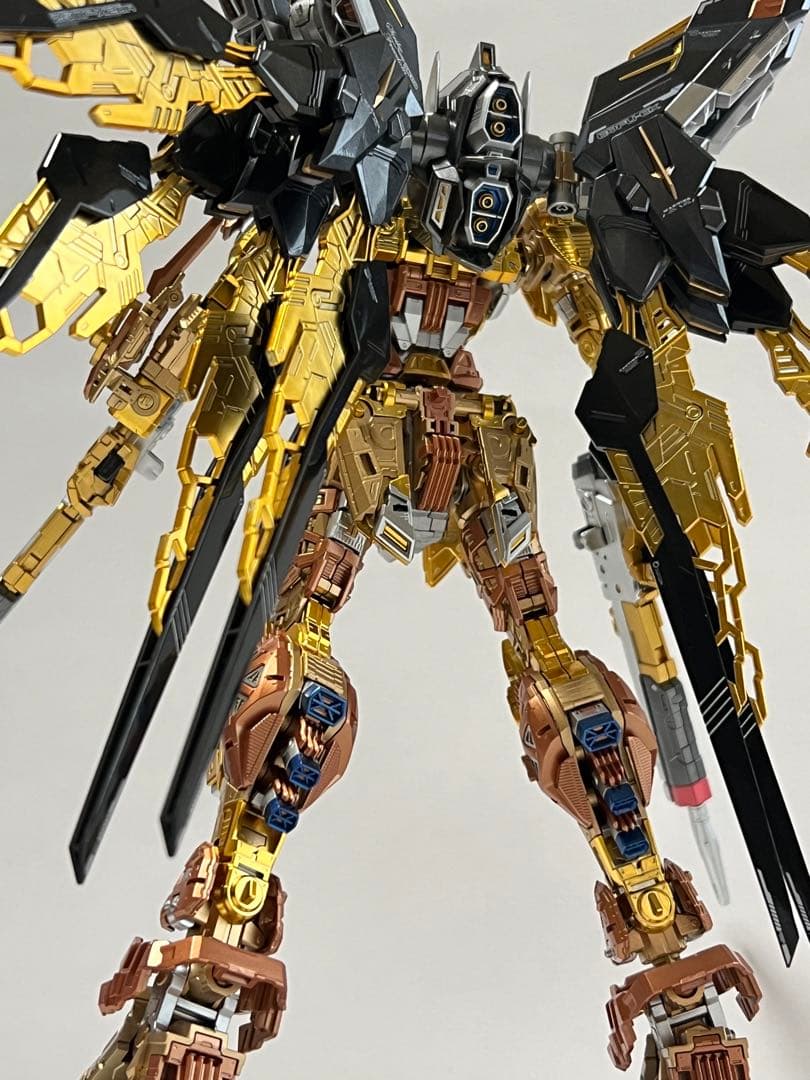 ガンプラ MGEX 1/100 ストライクフリーダムガンダム 塗装完成品