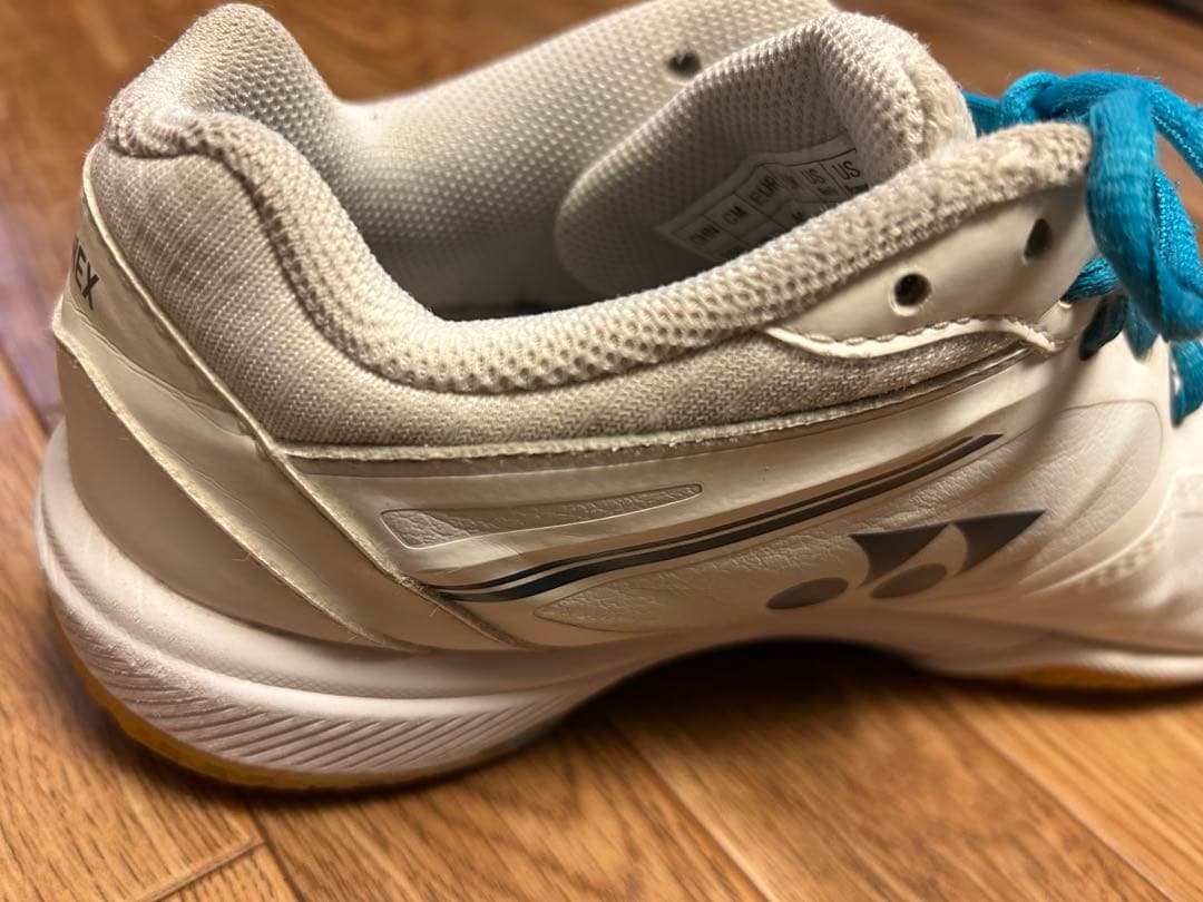 YONEX パワークッション65z スリム　25.5