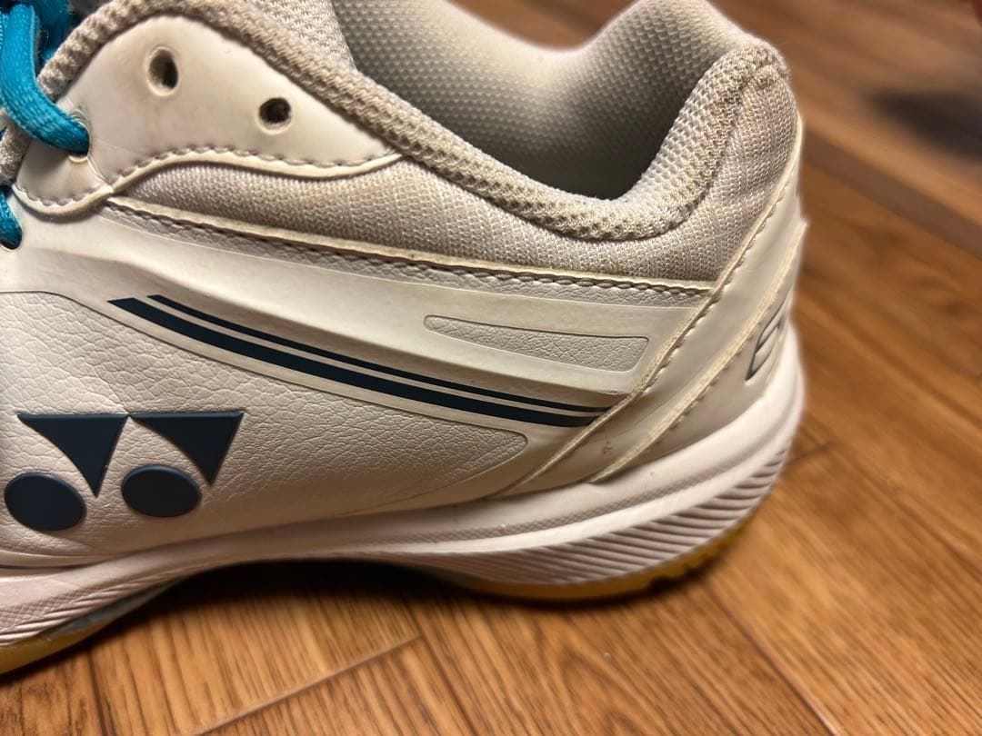 YONEX パワークッション65z スリム　25.5