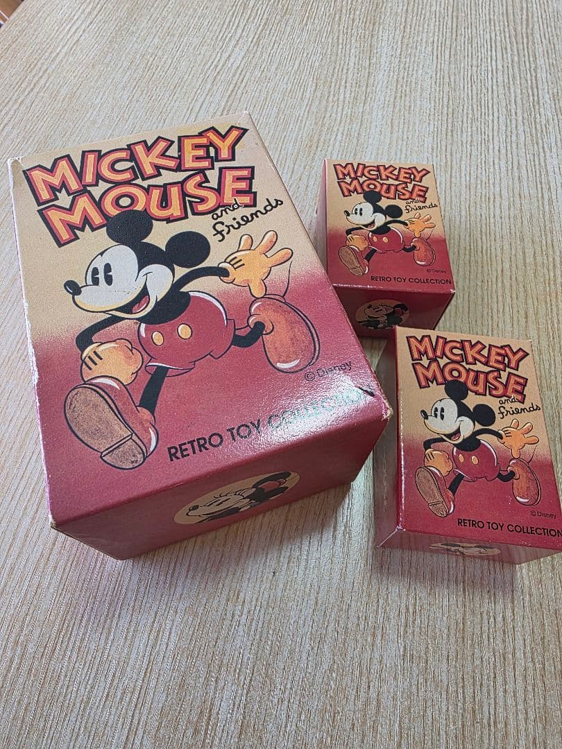 ディズニー レトロ ミッキー ミニー 木製フィギュア 3体セット 箱付き