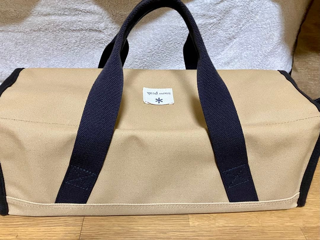 スノーピーク ソリッドステーク 30㎝x20本 マルチコンテナM