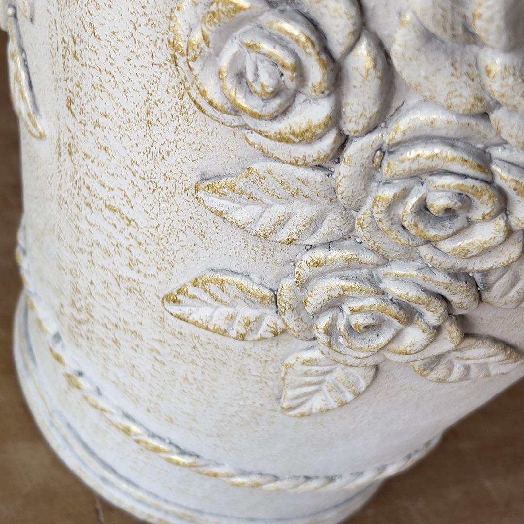 金のカスレの総薔薇レリーフ陶器鉢