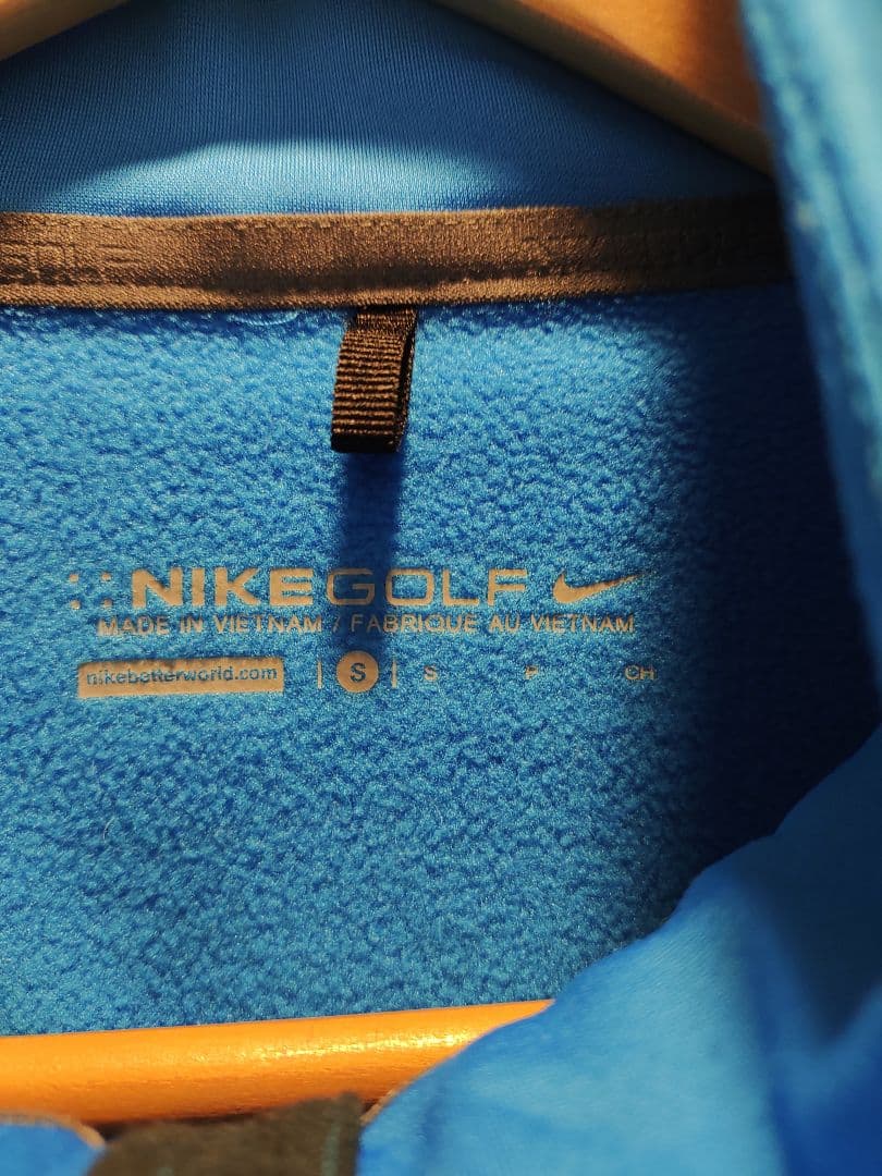 美品　NIKEGOLF AEROLOFT 　ダウンジャケット