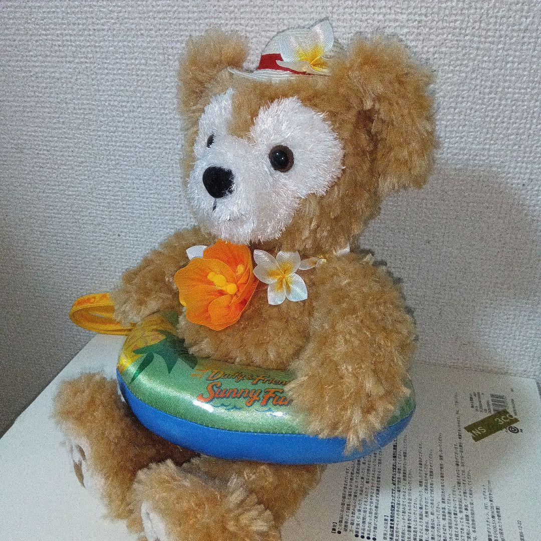 東京ディズニーシー夏　ダッフィーぬいぐるみ 紐付き浮き輪付き