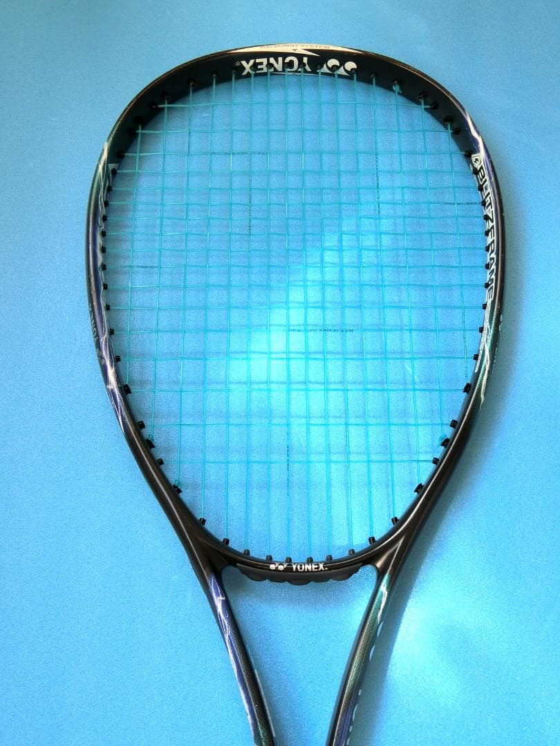 【美品】 ヨネックス ボルトレイジ　5V（サイバーナチュラル・スラッシュ）