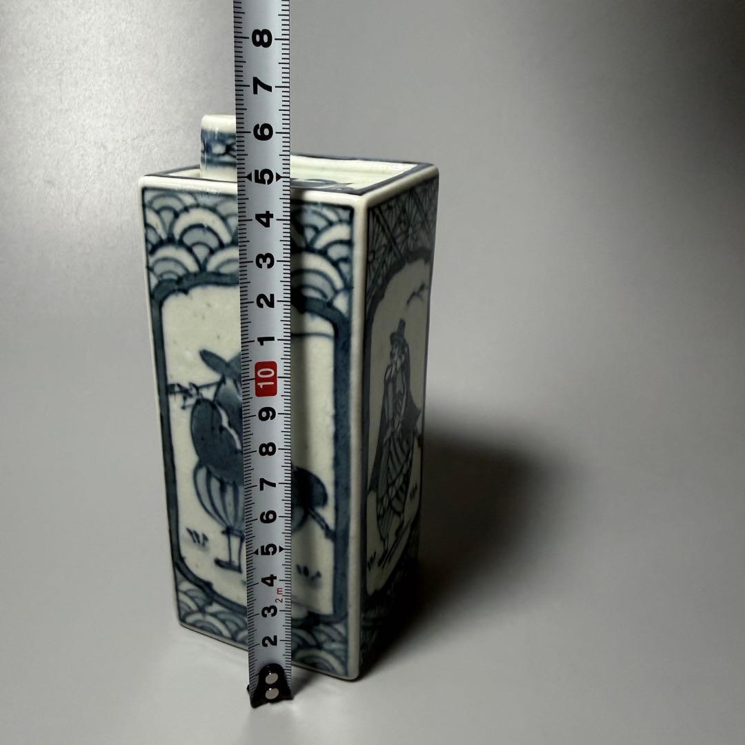 アンティーク有田　染付異人図角瓶　VOC　状態◎　高16.2cm　一辺6.5cm