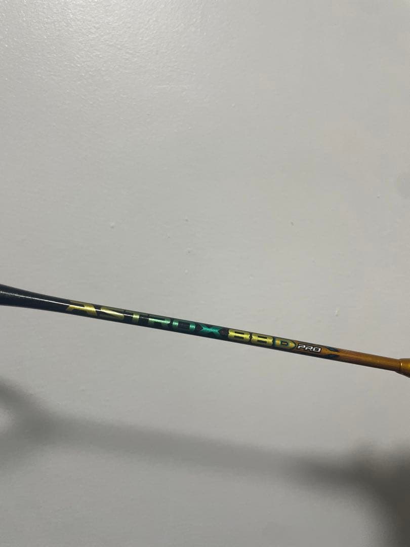 YONEX アストロクス88dpro3UG5