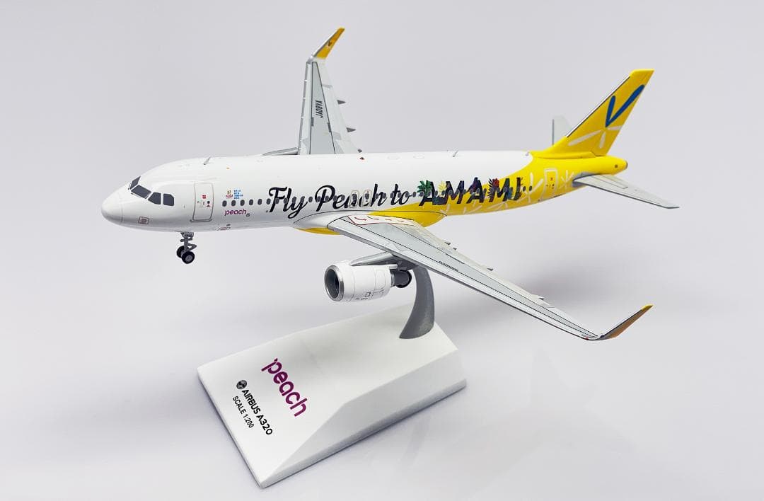航空機・ヘリコプター Peach A320 JA08VA 1/200