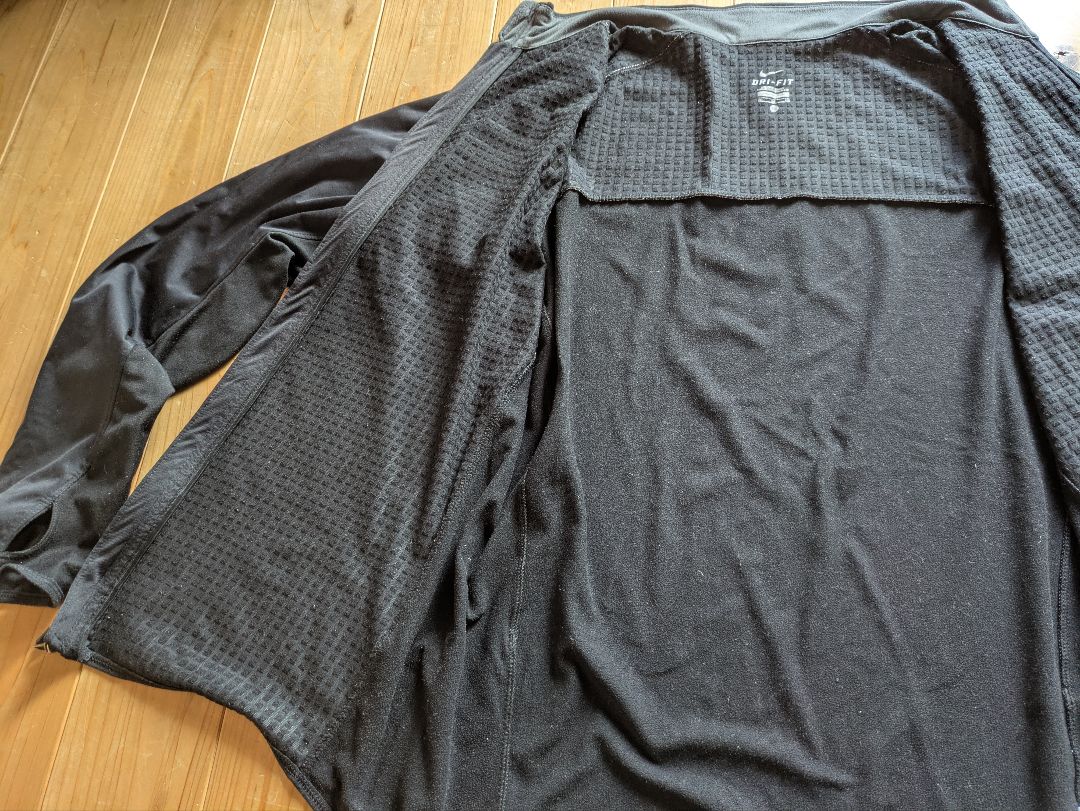 NIKE エレメントシールド ジャケット