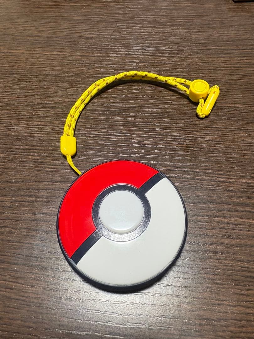 Pokémon GO Plus (ポケモンゴーゴープラス)