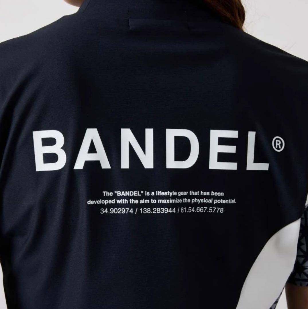 【新品・タグ付き】BANDEL レディース モックネック 黒 M