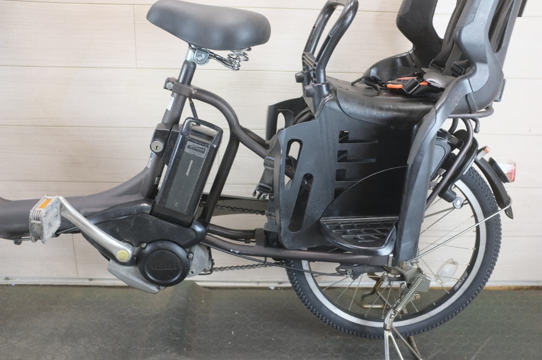 ぐみー )BS アンジェリーノ 3段変速 充電器付属カゴ変更キー追加