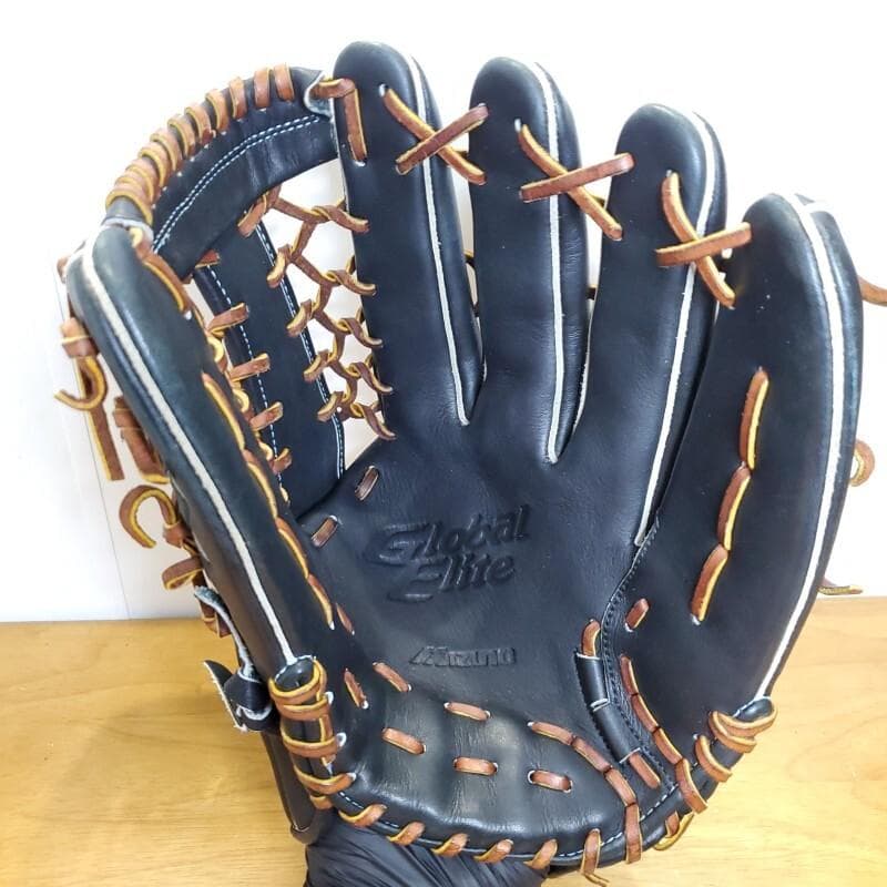 ミズノ MIZUNO グローバルエリート 梶谷ウェブ 美品 外野用 軟式グローブ
