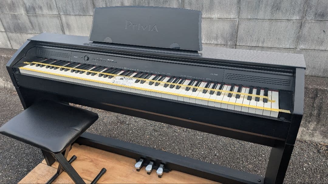 送料込み CASIO privia 電子ピアノ PX-750 2014年製激美品