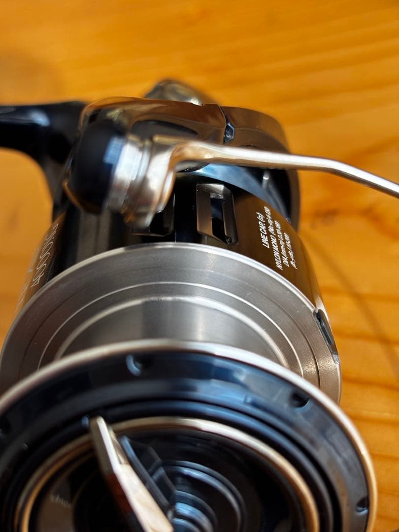 SHIMANO TWIN POWER XD 4000XG スピニングリール