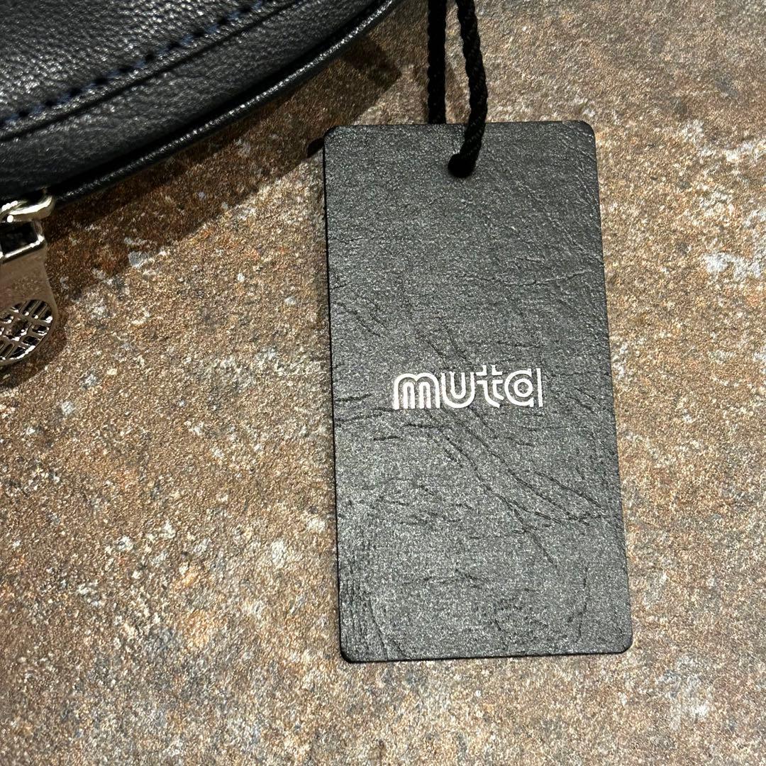 新品未使用　muta 8バッグ・ゴート革　ネイビー