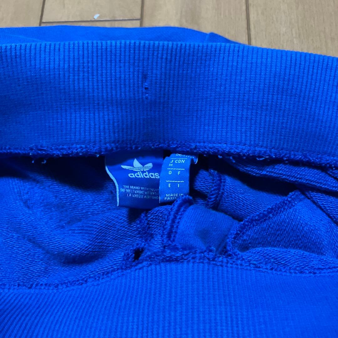 アディダス　スウェット　セットアップ