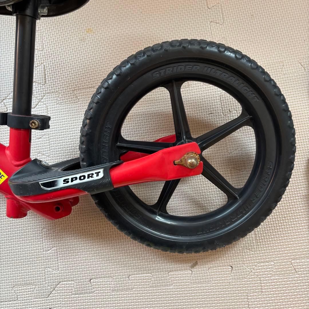 STRIDER スポーツモデル バランスバイク レッド
