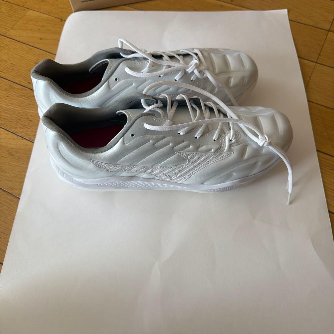 MizunoPro ホワイト スパイク