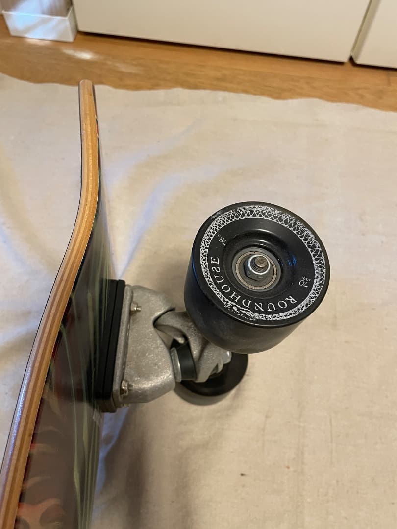 Carver Greenroom 33.75 C7 サーフスケート
