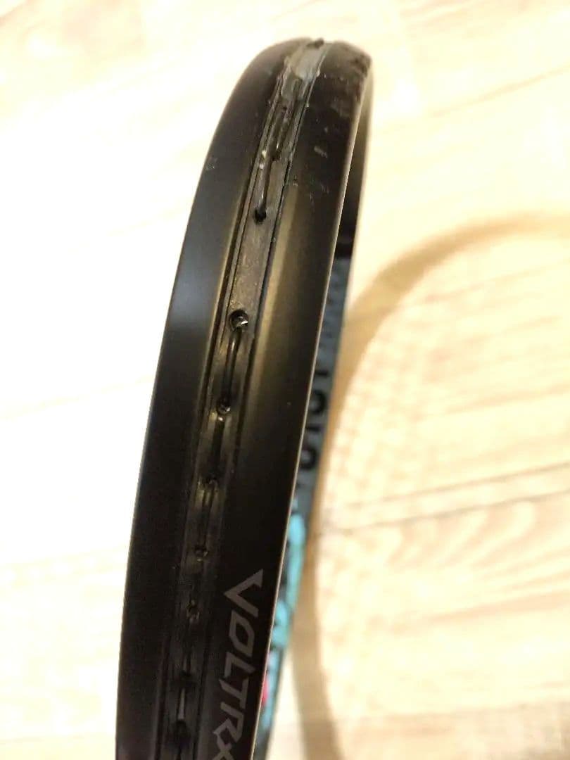 ヨネックス　VOLTRAGE 5S ボルトレイジ5S ソフトテニスラケット。