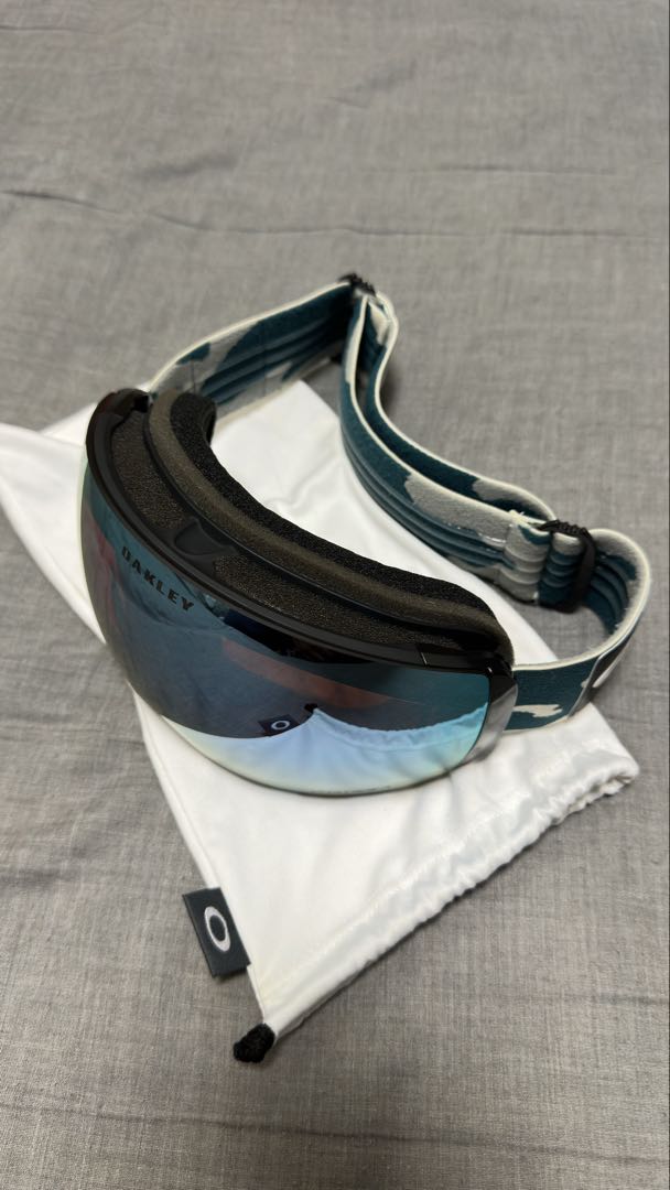 Oakley Flight Deck PRIZMレンズ