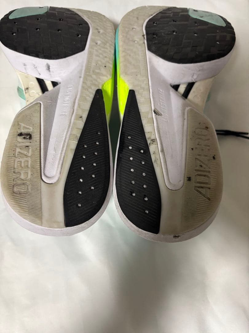 ADIZERO ボストン13 27センチ