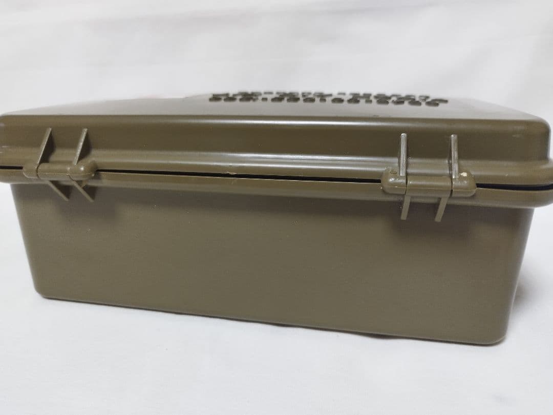(5229)US．ファーストエイドキット米軍実物放出品　未使用