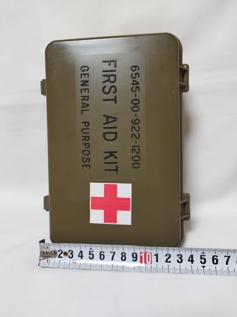 (5229)US．ファーストエイドキット米軍実物放出品　未使用
