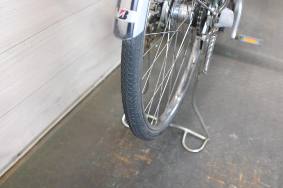 電動自転車BS アシスタ　26インチ　3段　8.1Ah（4点灯）充電器あり