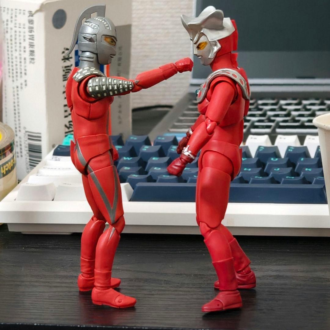 き*ち様 S.H.Figuarts ウルトラマンレオ
