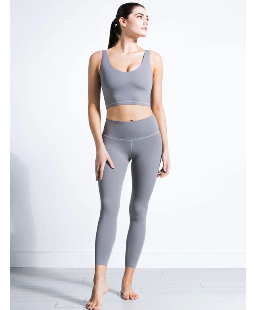 新品未使用AUMNIE NUDE SHAPE PANTS M アムニー レギンス