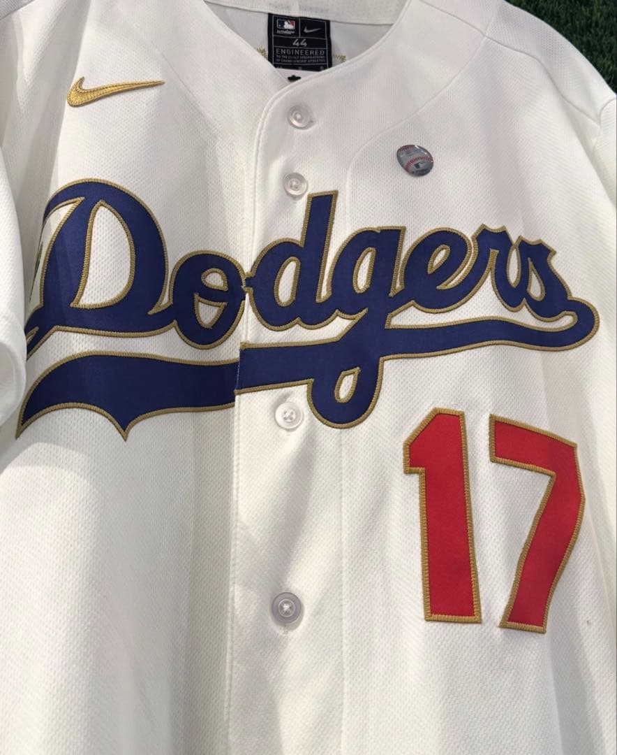 ロサンゼルス・ドジャース 2026ゴールドユニフォーム　大谷 M