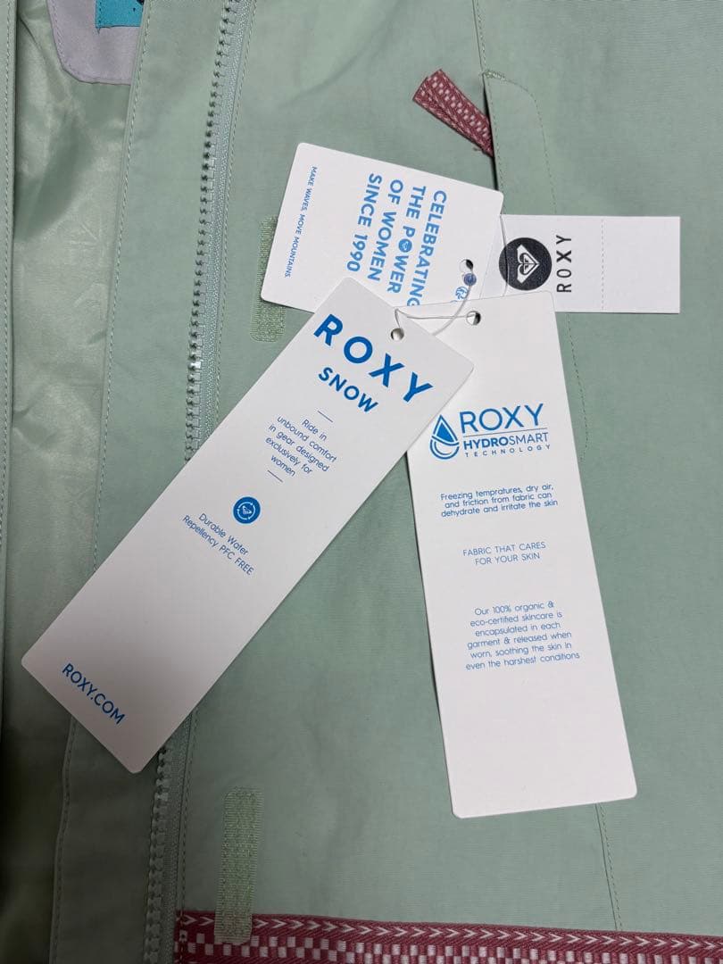 半額✨新品未使用タグ付✨ROXYロキシースノーボードウェア グリーン×ホワイトＬ