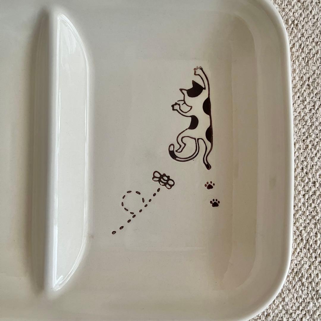 新品未使用 菊祥陶器 ぶらさがり猫 仕切皿 茶碗 マグカップ ３点セット
