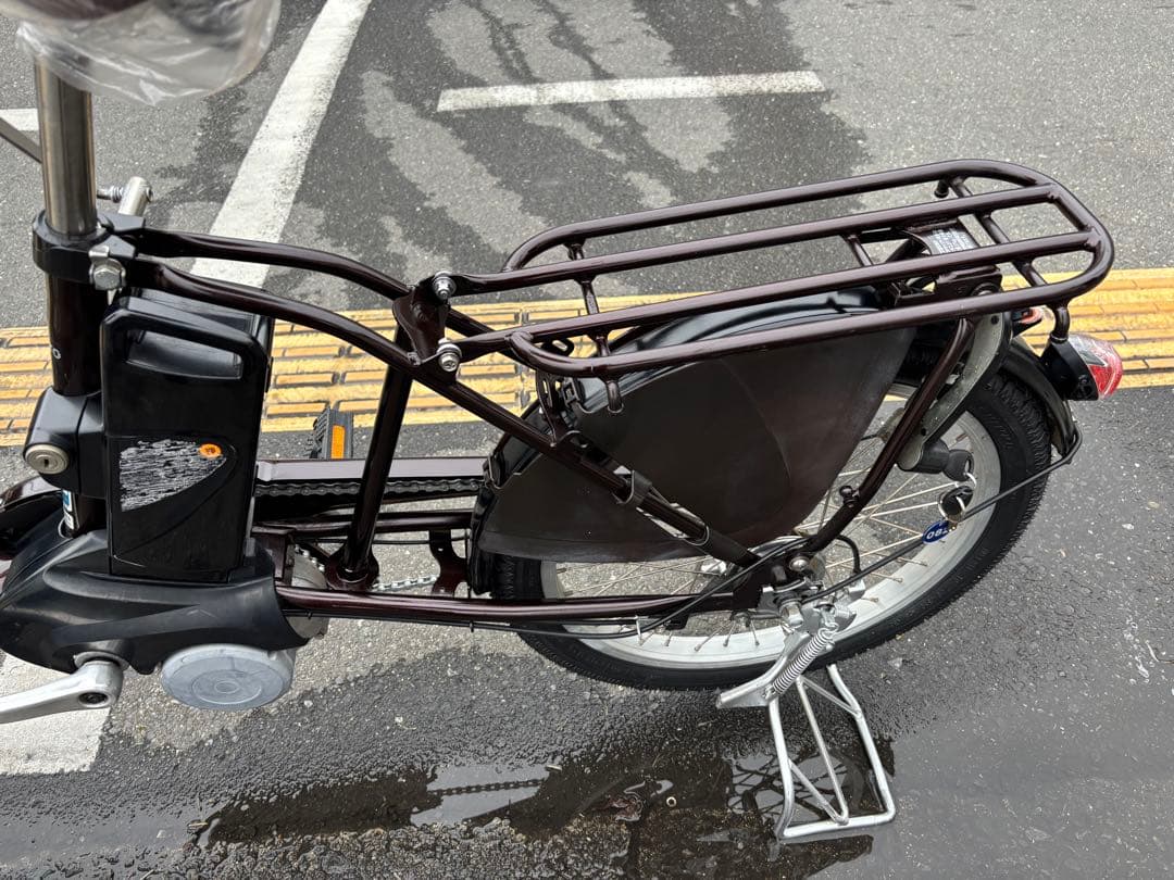 中古20㌅Panasonic電動アシスト自転車　8.9Ah4点灯　082