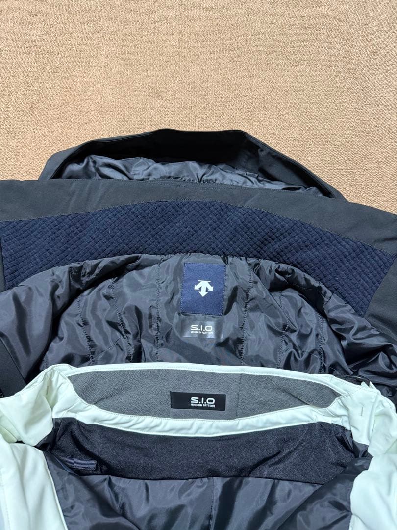 DESCENTE デサント S.I.O スキー ウェア M 2025モデル 美品