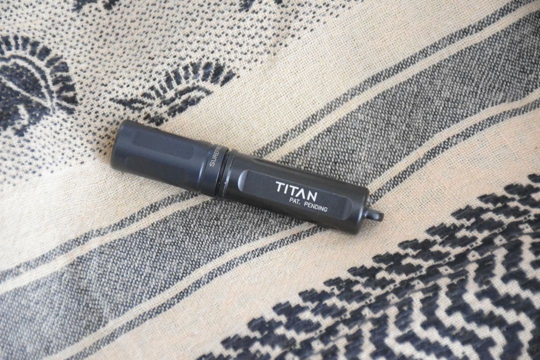 SUREFIRE シュアファイア TITAN-Aアルミモデル