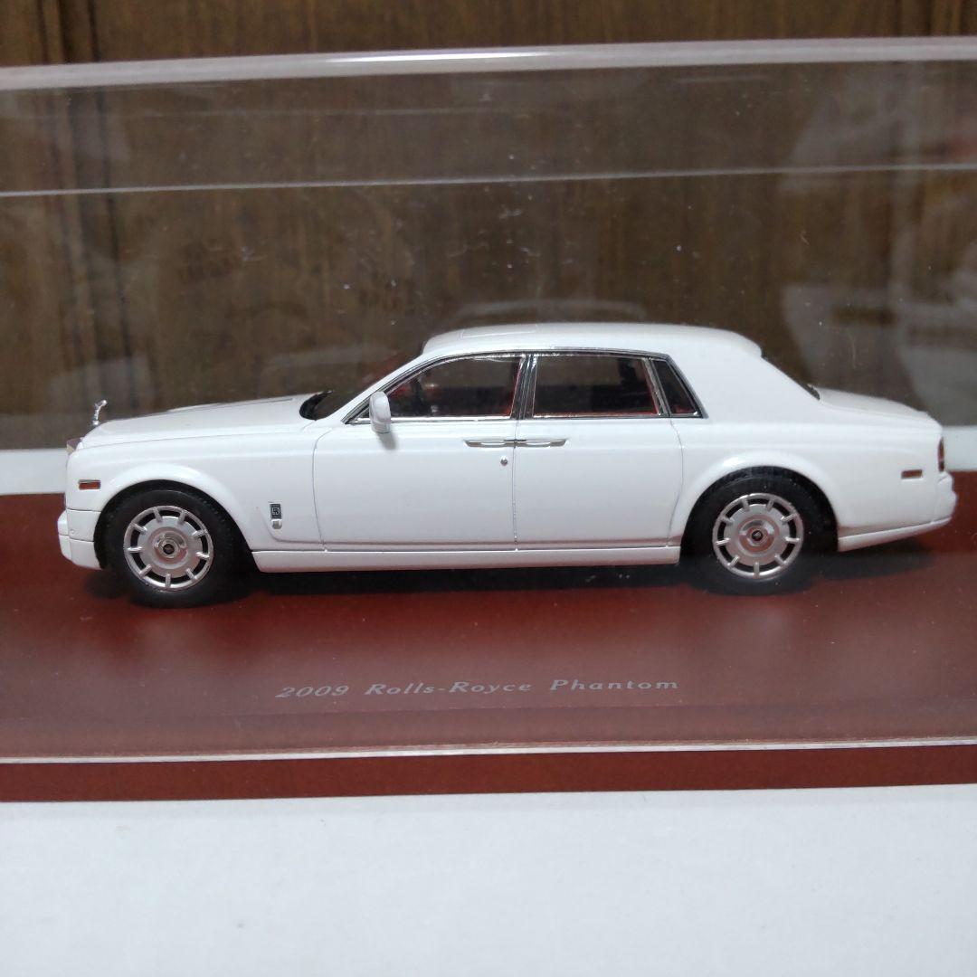 ロールスロイス ファントム 2009 イングリッシュホワイト 1/43 TSM