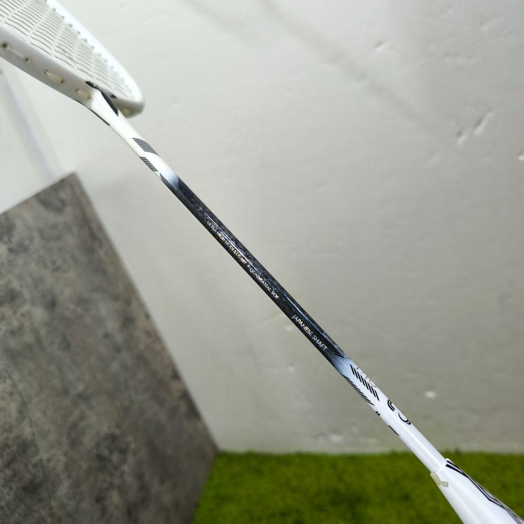 廃盤　レア　COMPOSITE TECHNO LESMO L5 バドミントン