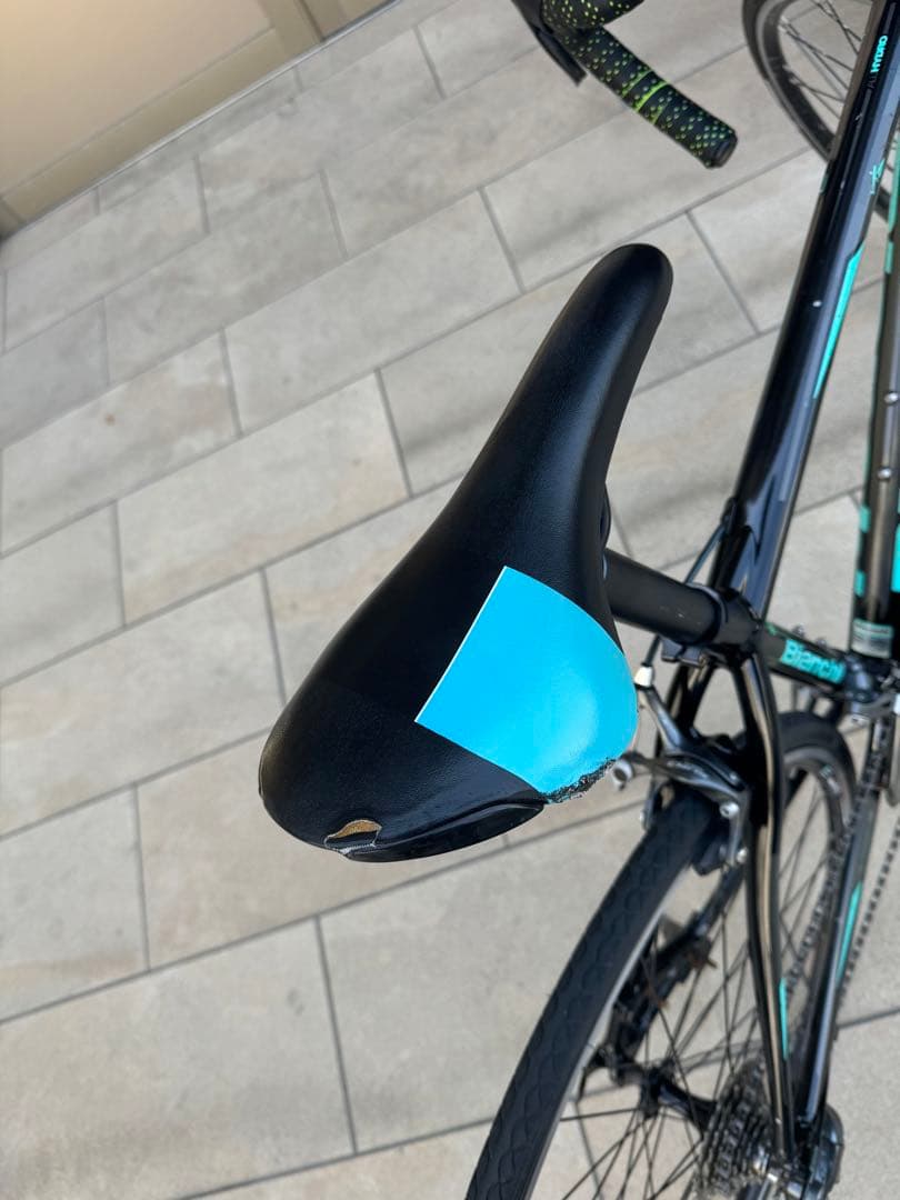 BIANCHI vianirone7ロードバイク自転車