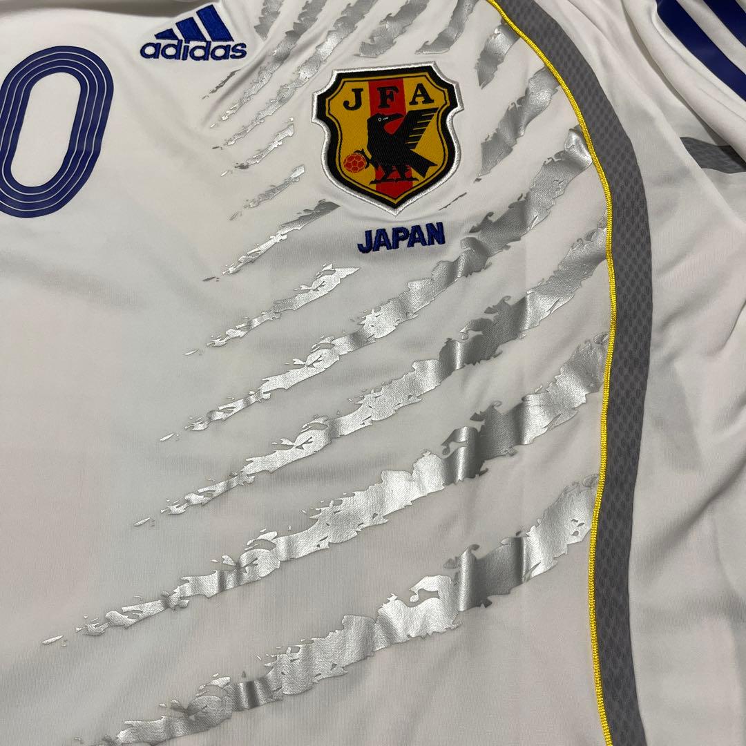 サッカー　日本代表　中村俊輔　選手　ユニフォーム