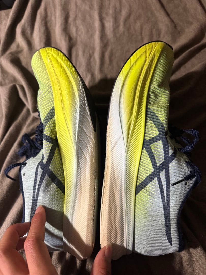 ASICS メタスピードスカイプラス　25.5cm