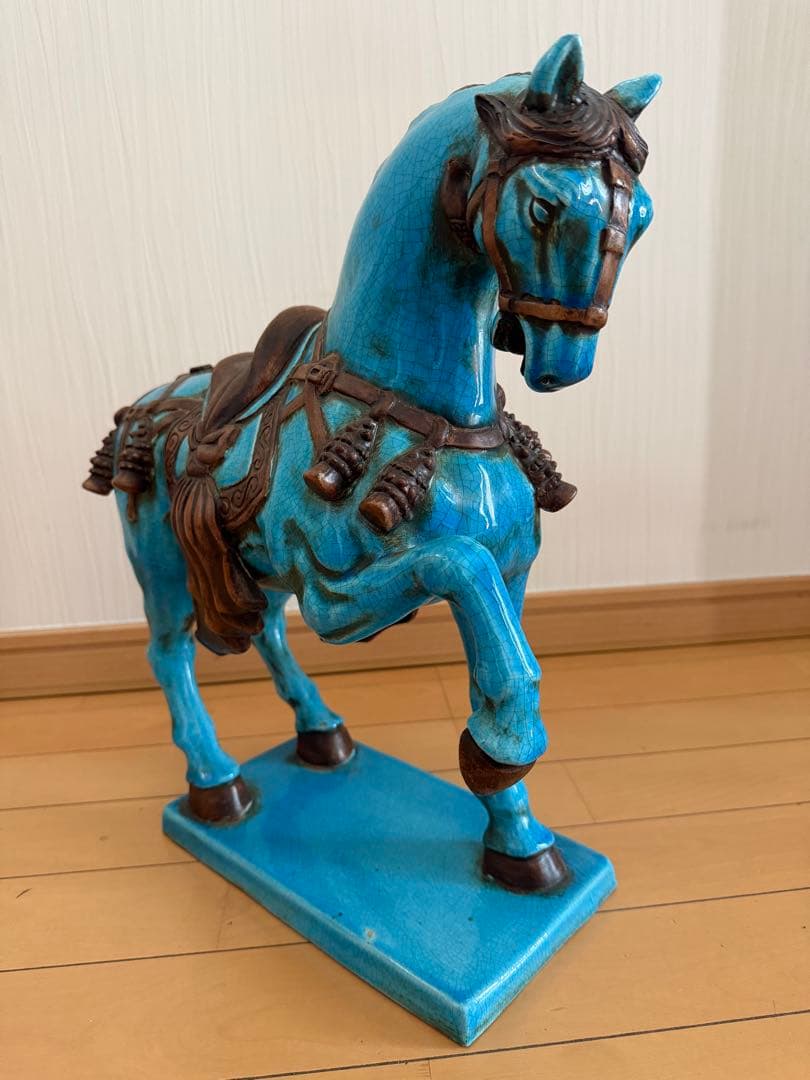 青い陶器製馬の置物 約41cm 縁起　戦馬