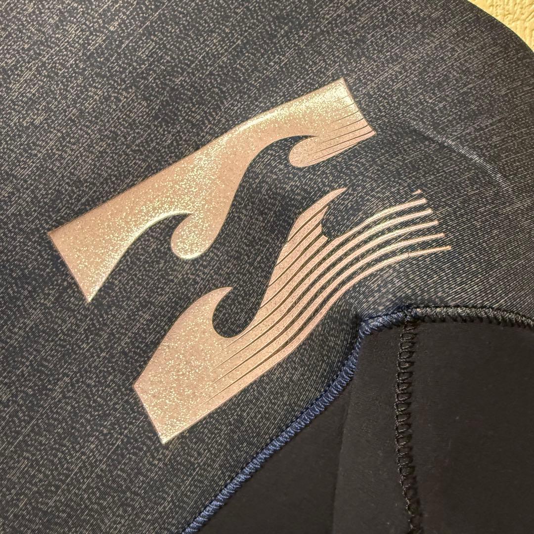 BILLABONG FURNACE タッパー ブラック 長袖　Lサイズ