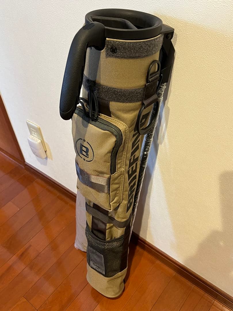 未使用 BRIEFING 完売 新型SELF STAND CARRY TAN