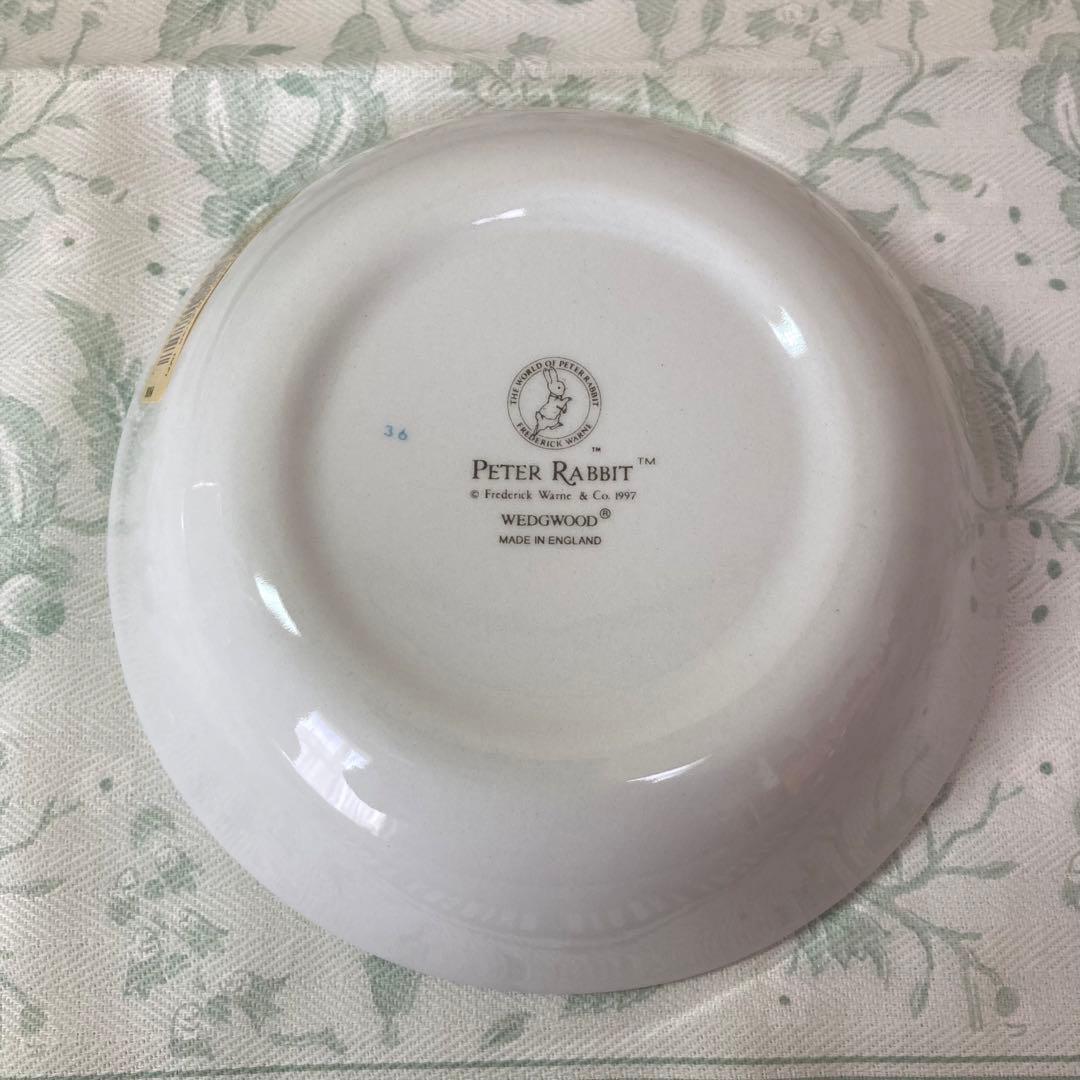 【新品未使用】ウェッジウッド Peter Rabbit ABC 食器セット　元箱