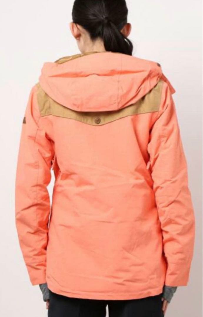美品ROXY　スノーボードウェア M マウンテンジャケット　サーモンピンク