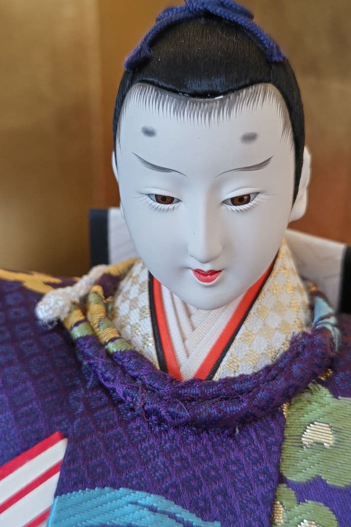 7段飾りお雛様セットのお内裏さま、台座、屏風のみの出品デッドストック品